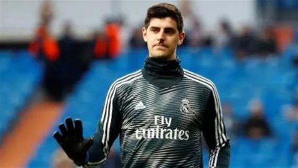 كورتوا يعود لتشكيل ريال مدريد في مواجهة قادش