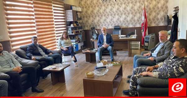 اجتماع في مكتب قائمقام بشري لإعادة تحديث بيانات النازحين في نطاق المنطقة