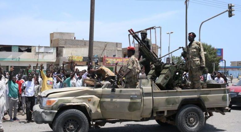الجيش : نعمل على قطع الإمدادات عن الدعم السريع شمال الخرطوم
