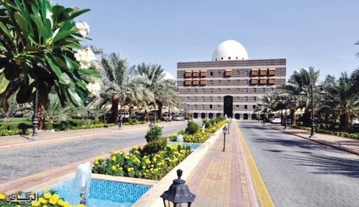 السعودية | أمانة المدينة تواصل أعمالها في صيانة الأنفاق وجسور المشاة