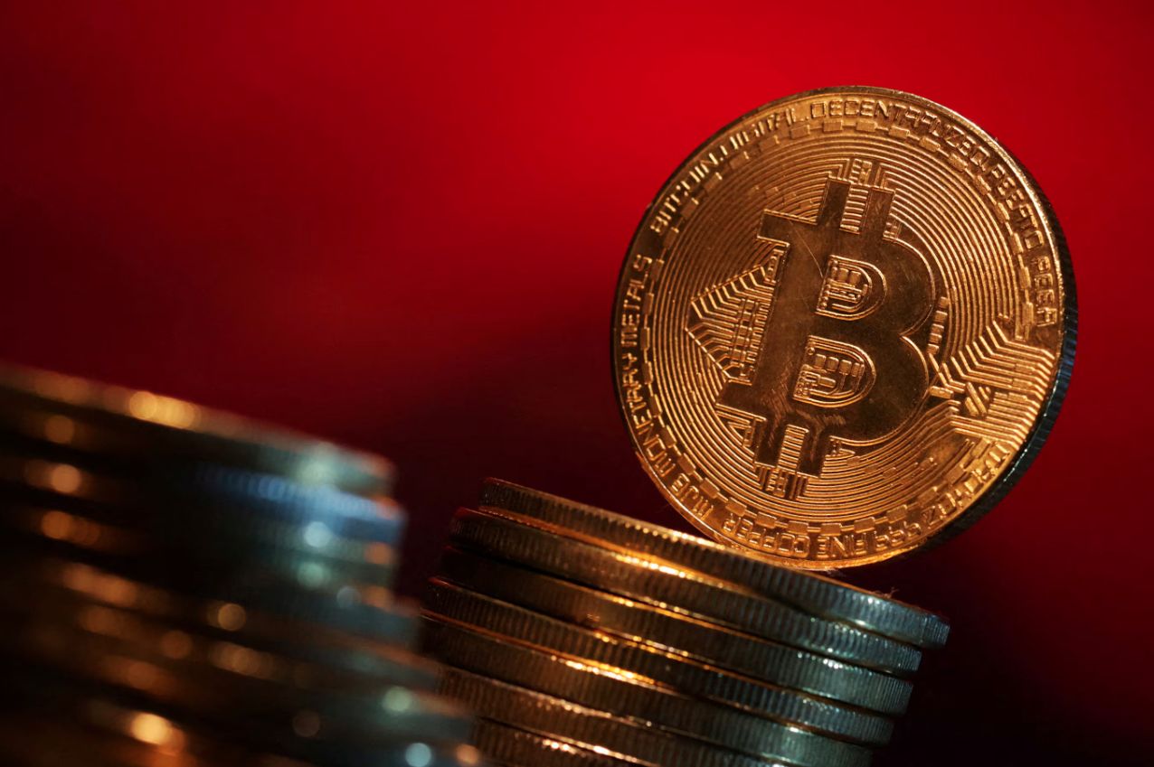 هل سيصل سعر البيتكوين إلى مستوى 70,000 دولار مجددا؟