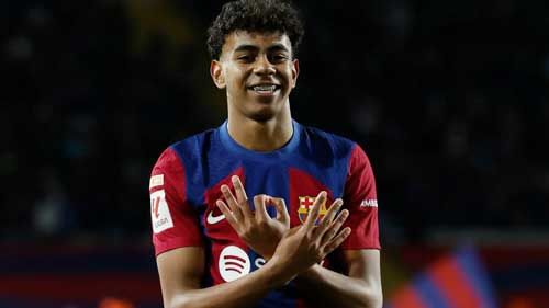 رحلة برشلونة للبحث عن خليفة لـ قميص ميسي