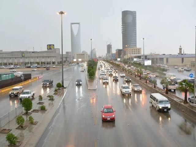 السعودية | الأرصاد” توقعات بهطول أمطار على أجزاء من منطقة الرياض