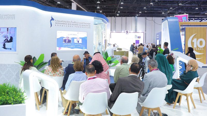 الامارات | جناح «محمد بن راشد للمعرفة».. الحوارات المُلهمة مستمرة