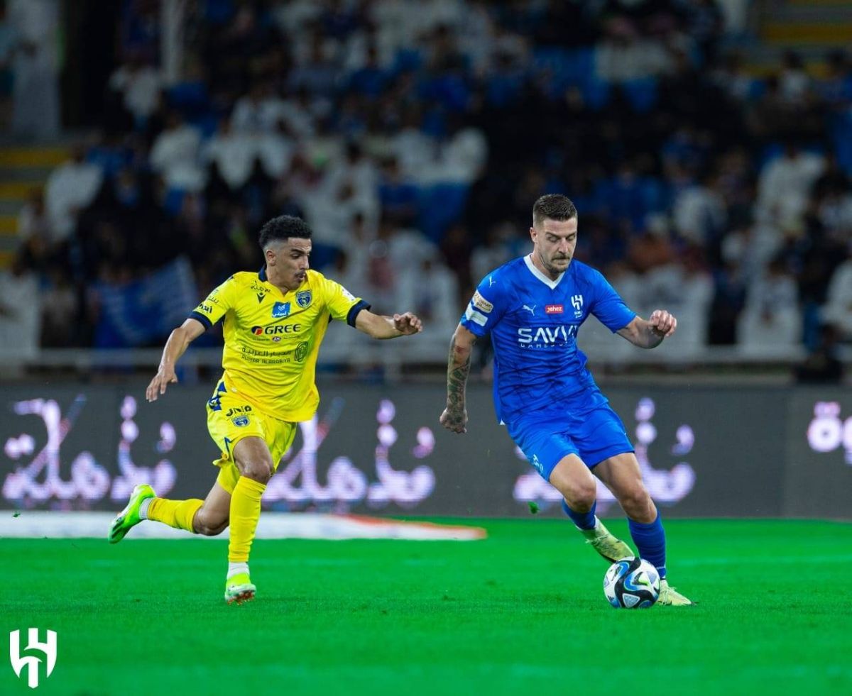 الأهلي يتربص بالهلال في الجوهرة