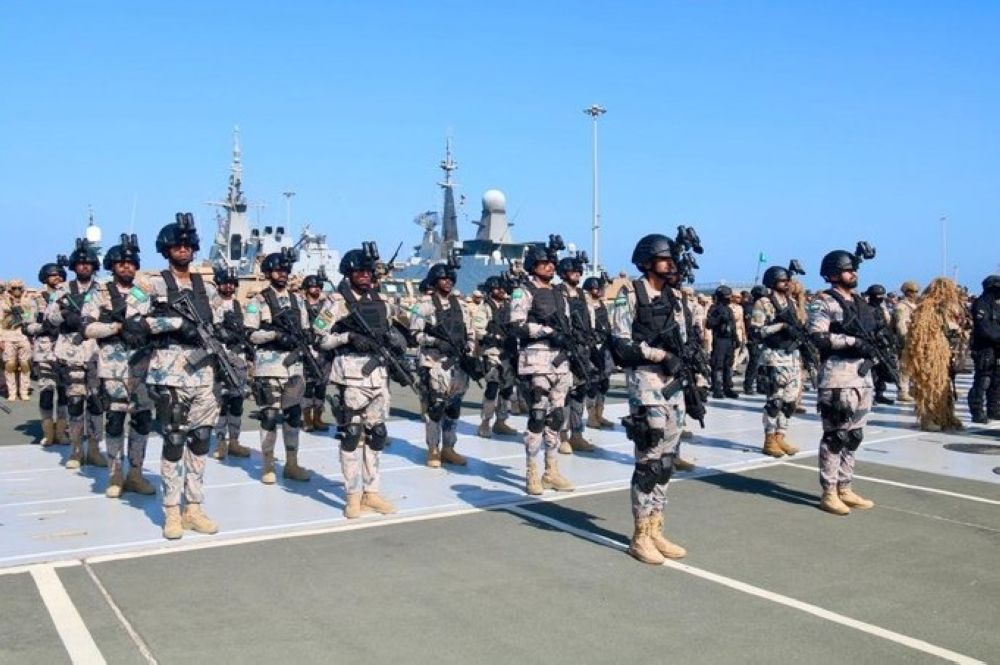 حرس الحدود يشارك في تمرين "الموج الأحمر - 7" لتعزيز الأمن البحري