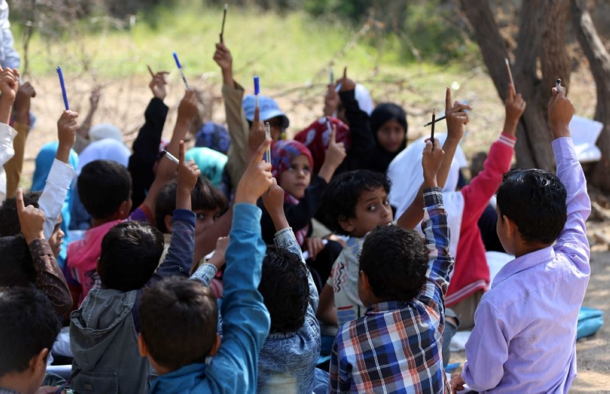 الحوثي يمنع 4.5 ملايين طفل يمني من التعليم