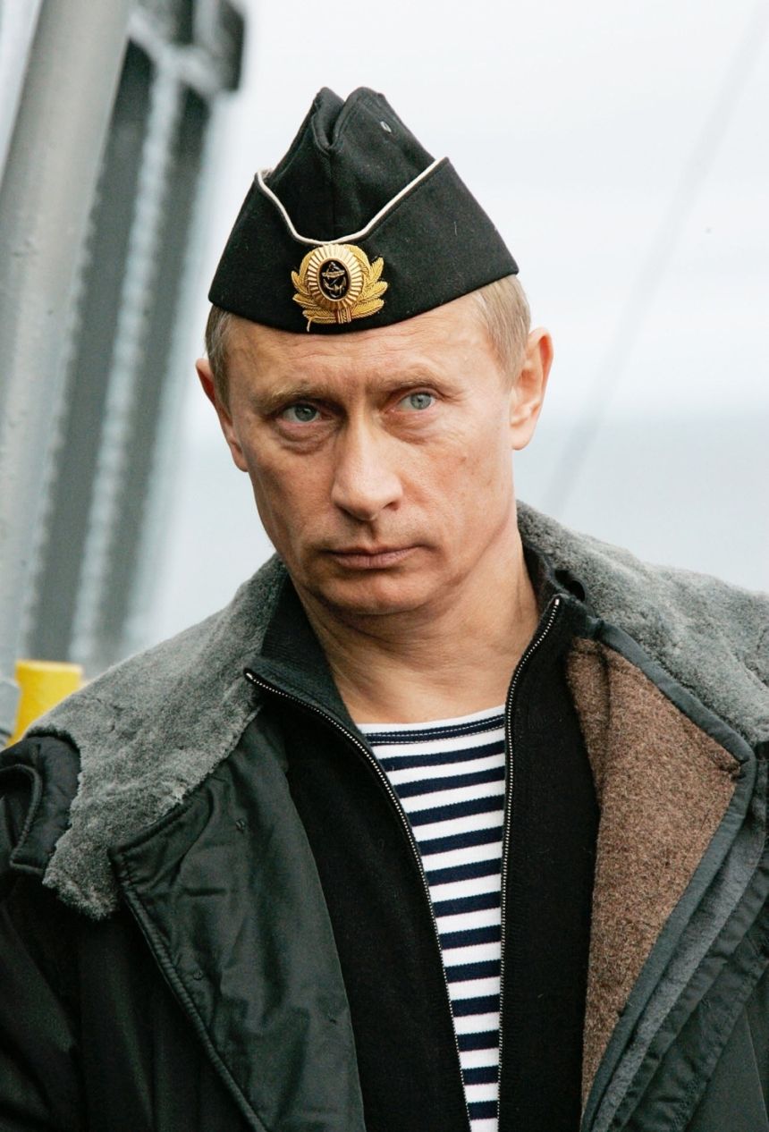 ربع قرن في حكم روسيا.. بوتين يؤدي اليمين الدستوري بالكرملين