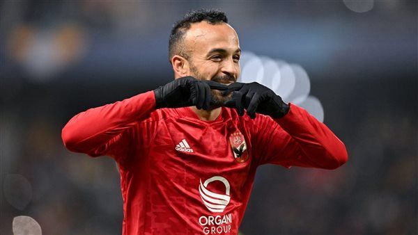 أمير هشام: أفشة لم يغضب من تواجده على دكة البدلاء وملتزم بالعقوبة