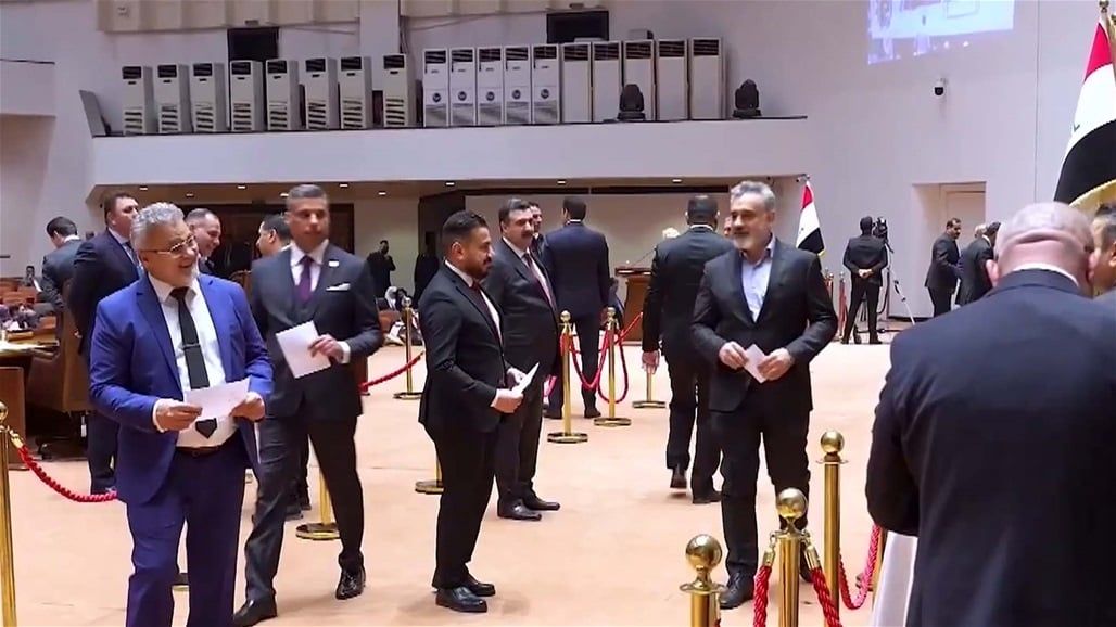 منصب رئيس البرلمان.. نواب يؤكدون: "لا تعديل للنظام الداخلي والعيساوي هو الاقرب"