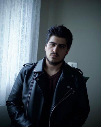 خاص - محمد دايخ " أعمالنا ليست لجميع الناس " .. وهذا ما كشفه حسين قاووق وحسين دايخ عن مسرحية " طلع إبليس بحب الله "