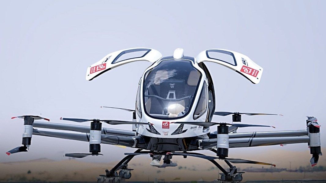 "أبوظبي للتنقُّل" يكشف عن أول رحلة تجريبية في الشرق الأوسط لطائرة بدون طيار