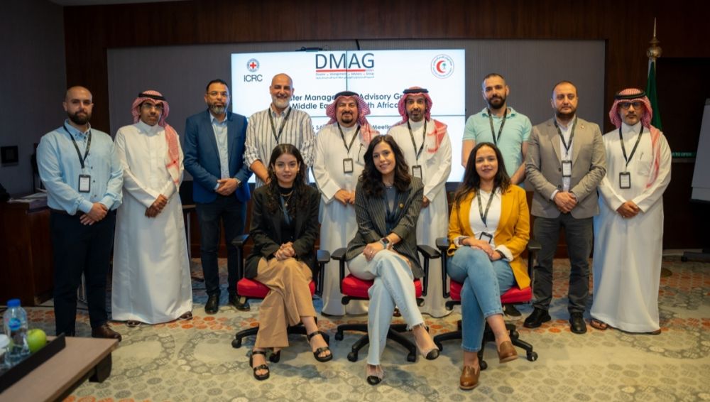 ”الهلال الأحمر“ السعودي يناقش تعزيز التعاون الإقليمي مع خبراء الكوارث