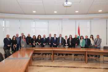 إتفاقية تعاون بين جامعة الحكمة و"عدل ورحمة" لتعزيز مفاهيم العدالة وحقوق الإنسان