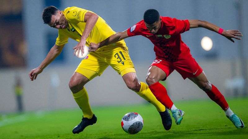 الامارات | درع الدوري على «مرمى البصر» في زعبيل