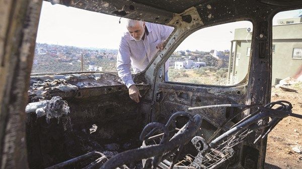 آلاف المستوطنين يقتحمون بلدة في مدينة سلفيت بالضفة الغربية