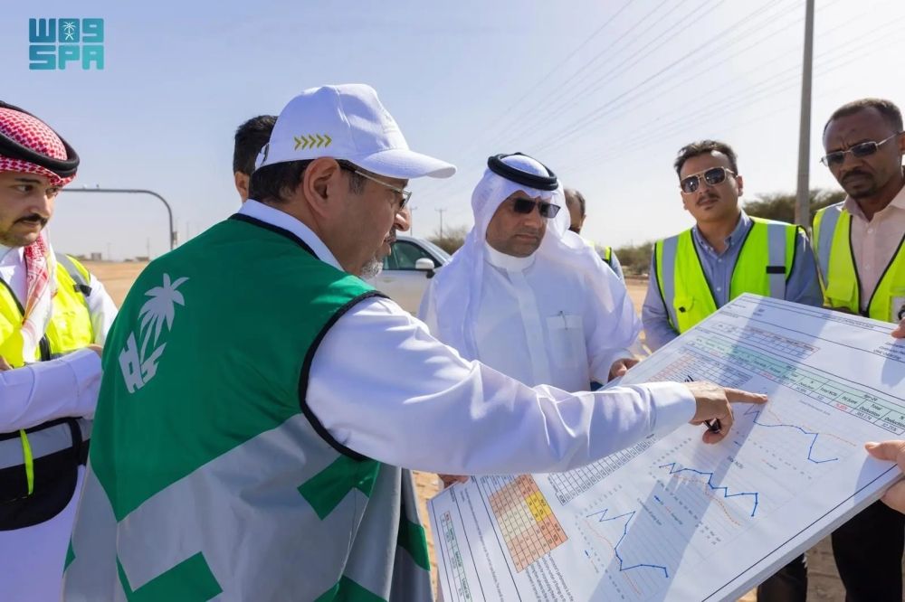 الرئيس التنفيذي لهيئة الطرق يتفقد جاهزية طرق المشاعر المقدسة