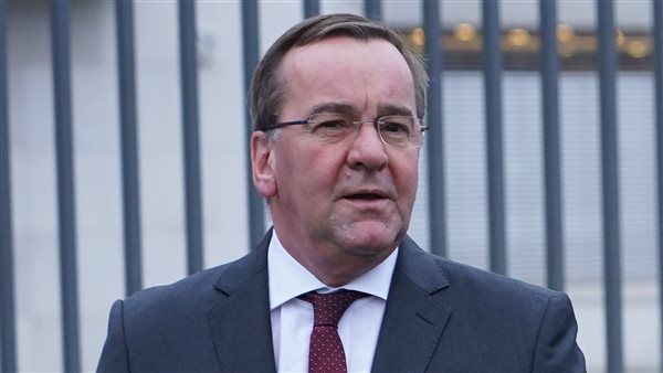 وزير الدفاع الألماني: الصراع في أوكرانيا يمثل التحدي الأكبر لأوروبا