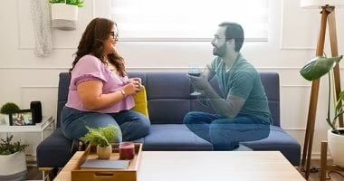 تكنولوجيا: خبراء يحذرون: فكروا مرتين قبل استخدام الذكاء الاصطناعى لإحياء المتوفين رقميًا