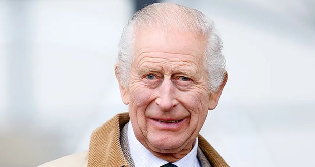 الملك تشارلز مازحاً خلال زيارة: سُمح لي بالخروج من قفصي