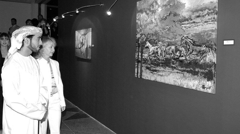 هزاع بن سلطان.. تجربة مفعمة بالشاعرية والإبداع