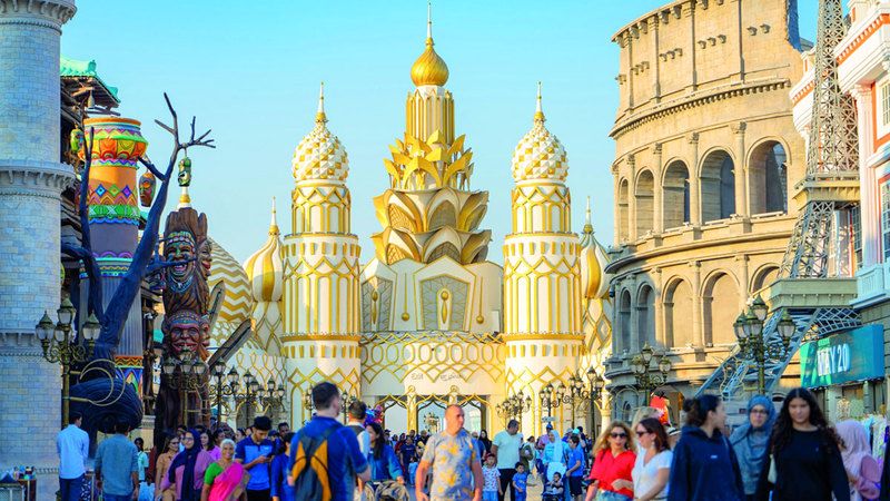 الامارات | القرية العالمية.. 10 ملايين زائر لموسمها الـ 28