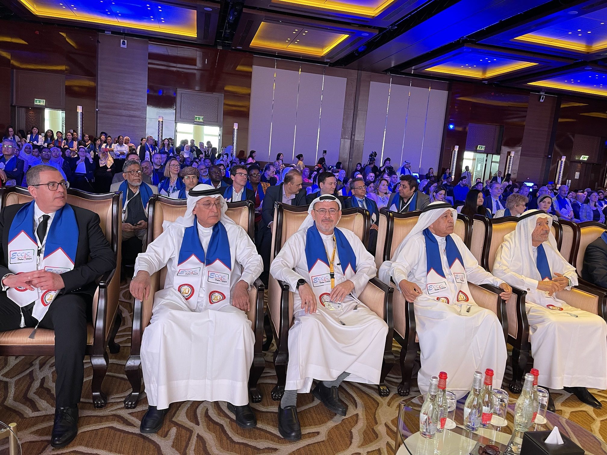 الامارات | انطلاق "مؤتمر الإمارات" و"القمة العالمية" للعناية الحرجة بدبي