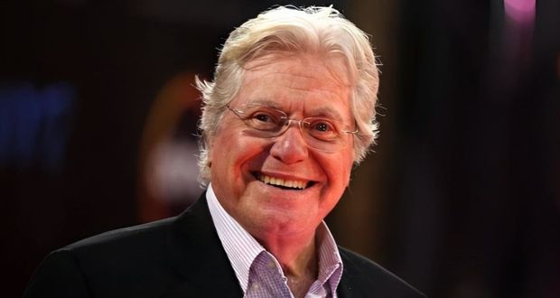 حسين فهمي ضيف شرف اليوبيل الذهبي لمهرجان “جمعية الفيلم”