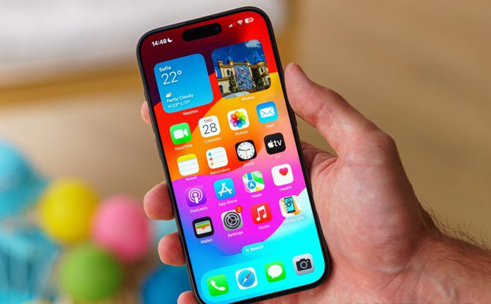 تكنولوجيا: هاتف iPhone 16 Pro يأتي بشاشة بسطوع أعلى بنسبة 20%