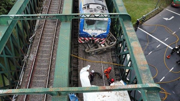 عشرات الجرحى جراء اصطدام قطارين في بوينوس آيرس