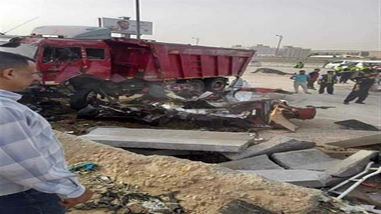 "العربية اتفرمت".. اللقطات الأولى لحادث مروع بدائري المنيب