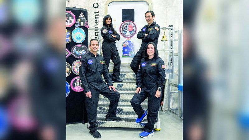 الامارات | شريف الرميثي يبدأ محاكاة استكشاف الفضاء بـ 18 تجربة علمية