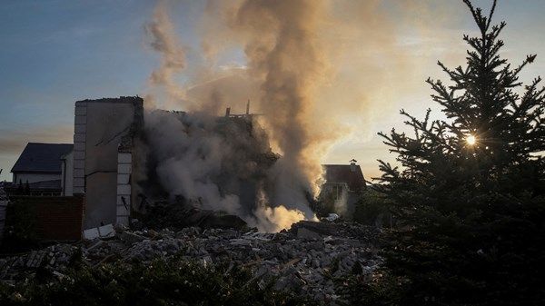 قائد الجيش الأوكراني يحذّر من الوضع في جبهة خاركيف