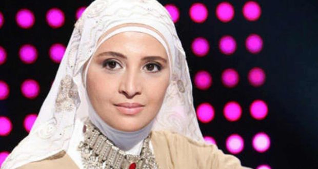 مخرجة شهيرة تكشف حقيقة عودة حنان ترك الى التمثيل