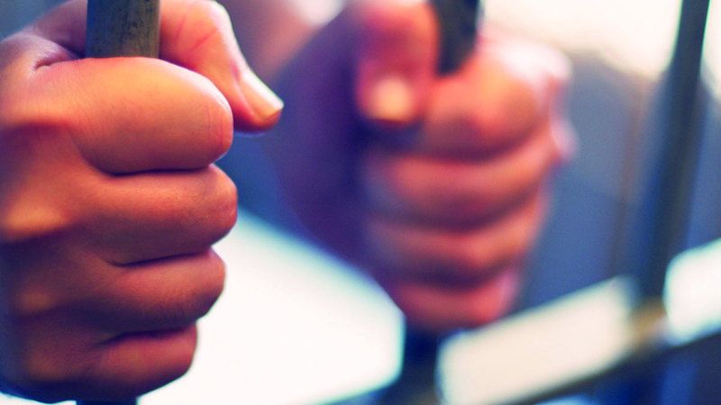 الامارات | هل هناك فترة تقادم لإسقاط الحكم في مديونية البنك ؟