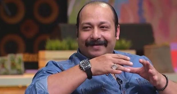 محمد ثروت يتحدث عن حياته ويتمنّى تقديم قصة حياة هذا النجم