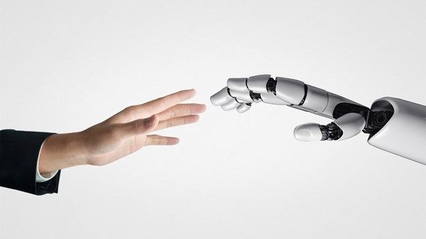 «الابتكار التكنولوجي» يطلق نماذج الذكاء الاصطناعي