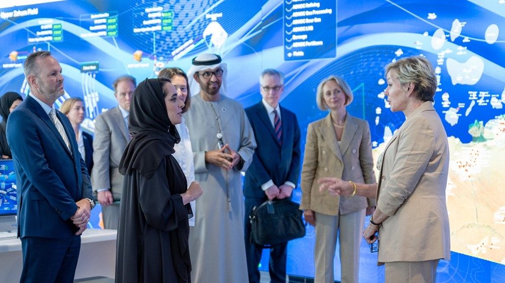 سلطان الجابر يلتقي وزيرة الطاقة الأميركية في أبوظبي