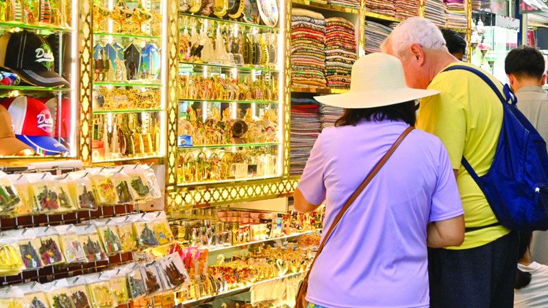 الامارات | هدية من دبي.. كل ما فيها جميل