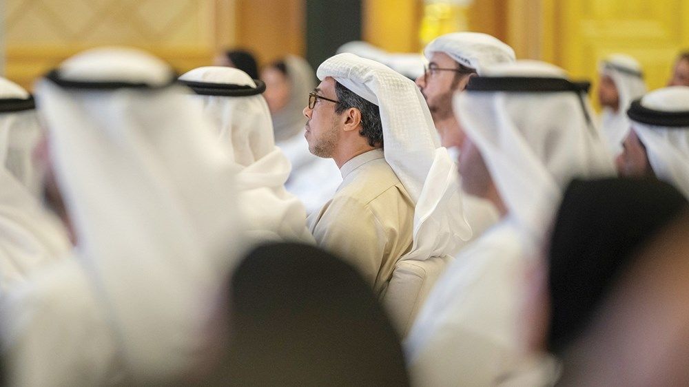 منصور بن زايد: دعم مبادرات التوطين في القطاع الخاص والمصرفي