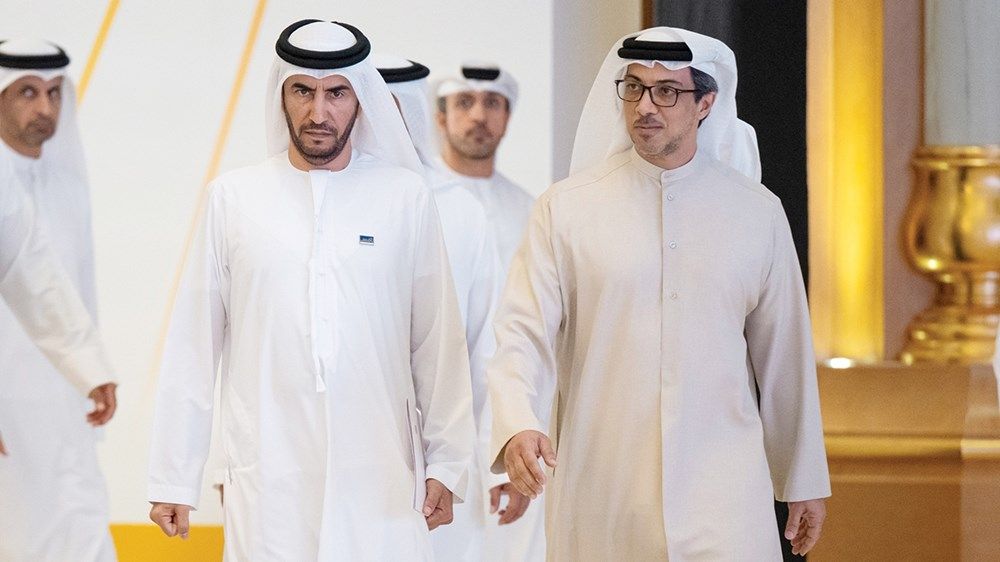 منصور بن زايد: دعم مبادرات التوطين في القطاع الخاص والمصرفي