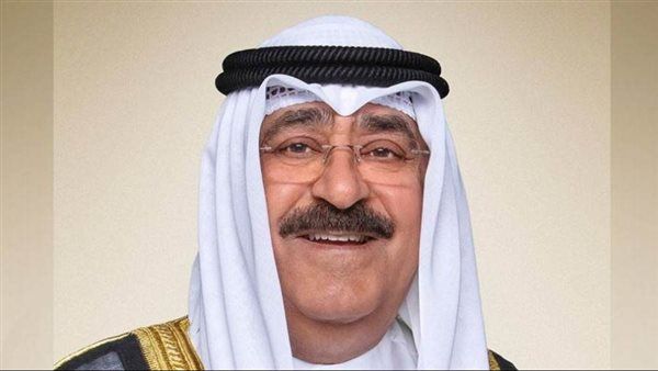 أمير الكويت يستقبل الحكومة لأداء اليمين الدستورية