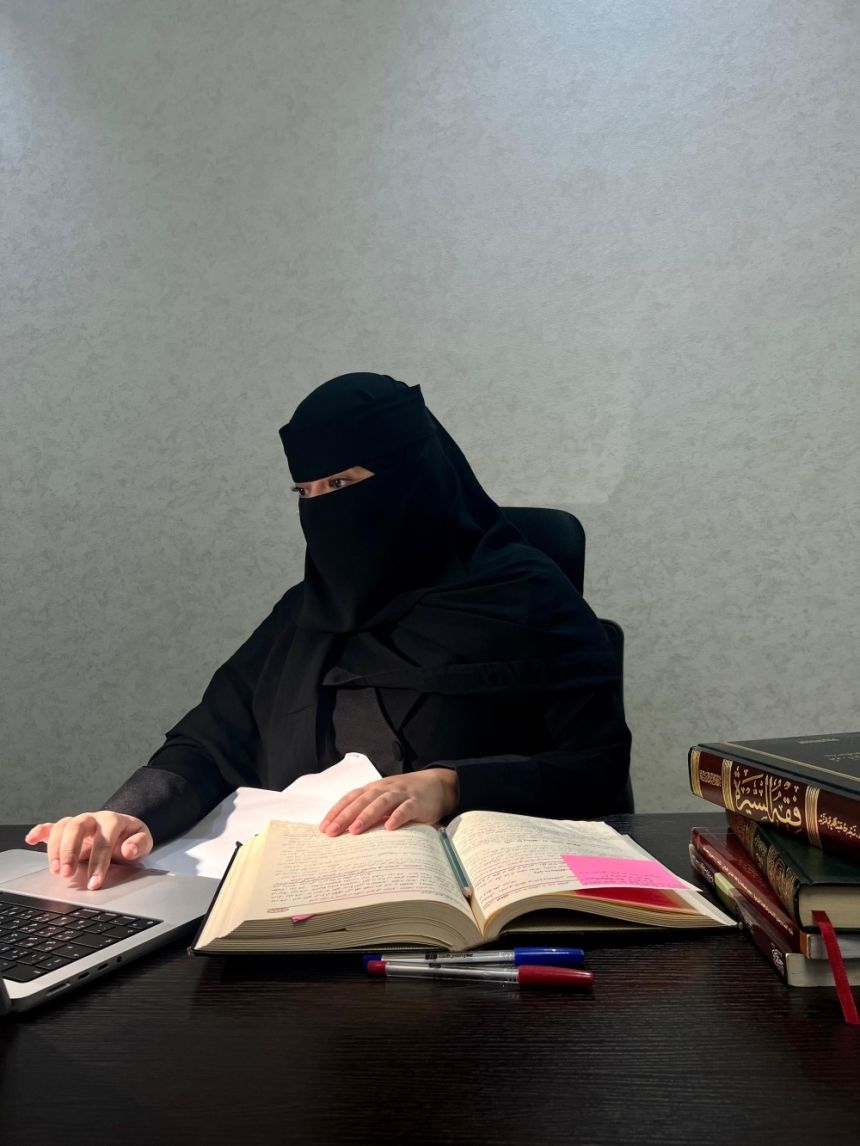 قانونية لـ"اليوم": الأم المطلقة الأحق بحضانة الأطفال ويحق للأب الرؤية