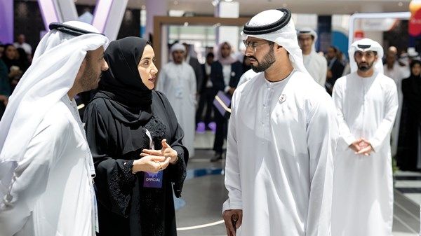 زايد بن حمدان بن زايد يشهد جانباً من فعاليات «أسبوع أبوظبي العالمي للرعاية الصحية»