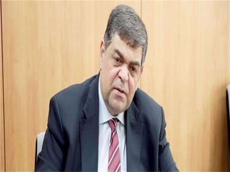 رئيس "صحة النواب" يكشف سبب الاستعانة بالأطقم الطبية الأجنبية بمستشفيات الحكومة