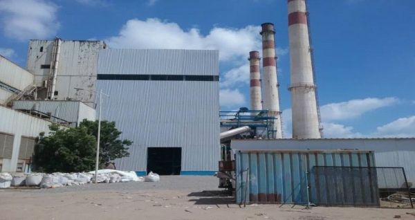 مسؤول حكومي يربط أزمة وقود كهرباء عدن بشركات تابعة للانتقالي خسرت فوائد كانت تتمتع بها