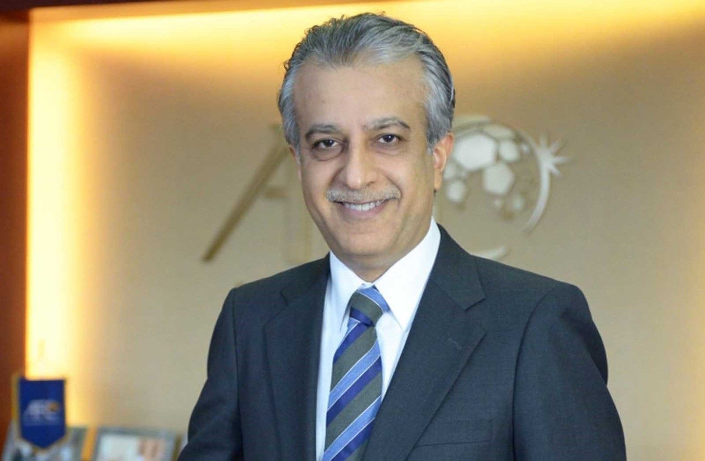 الامارات | إلغاء القيود المفروضة على فترات ولاية رئيس الاتحاد الآسيوي لكرة القدم