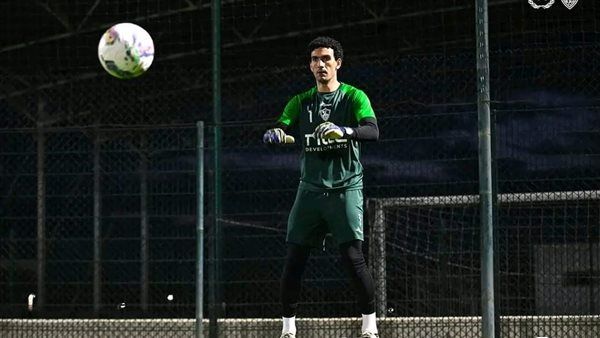 تدريبات قوية لحراس مرمى الزمالك على هامش المران
