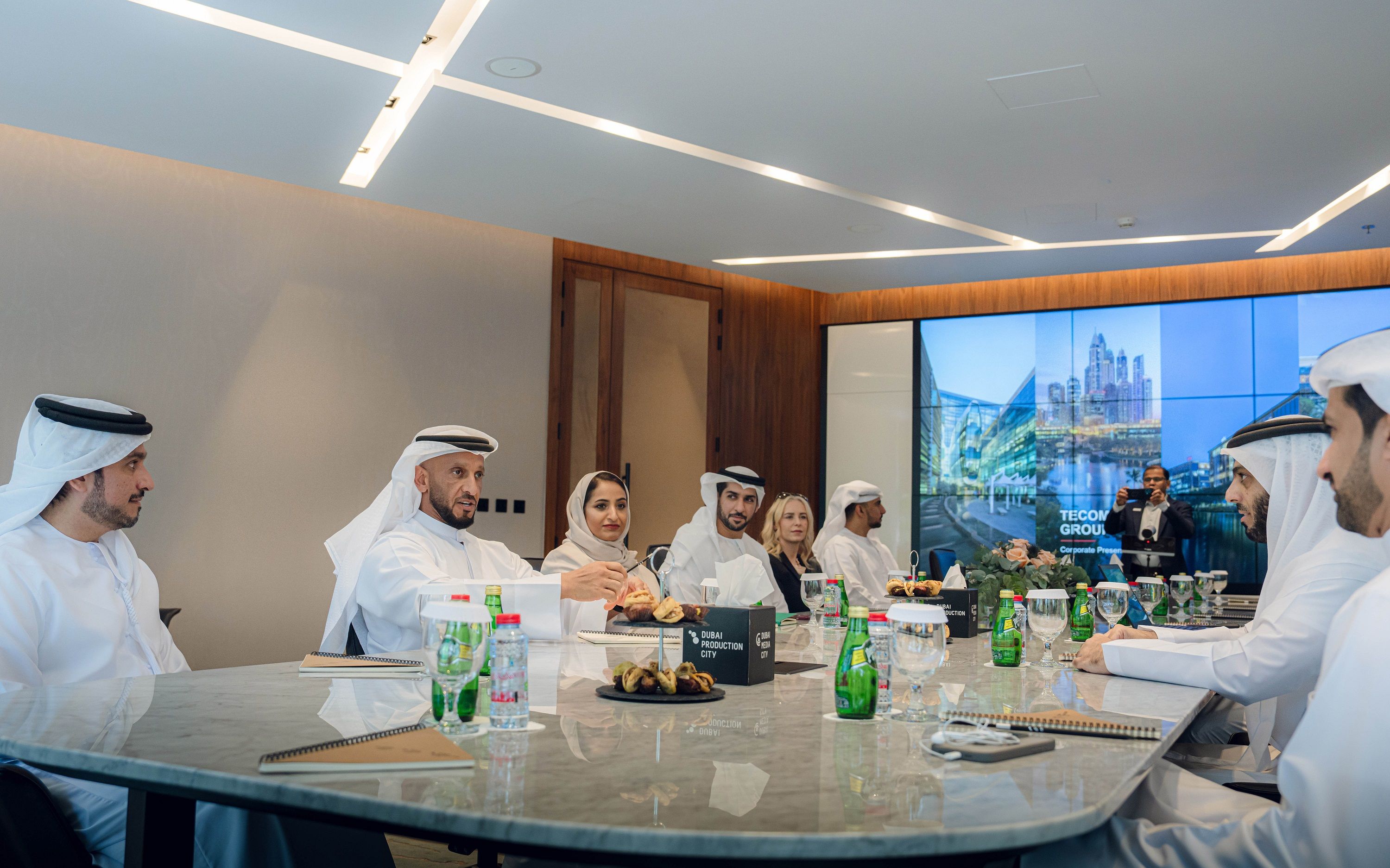 الامارات | عبدالله آل حامد: حريصون على تعزيز مكانة دولتنا على خريطة الإعلام العالمي