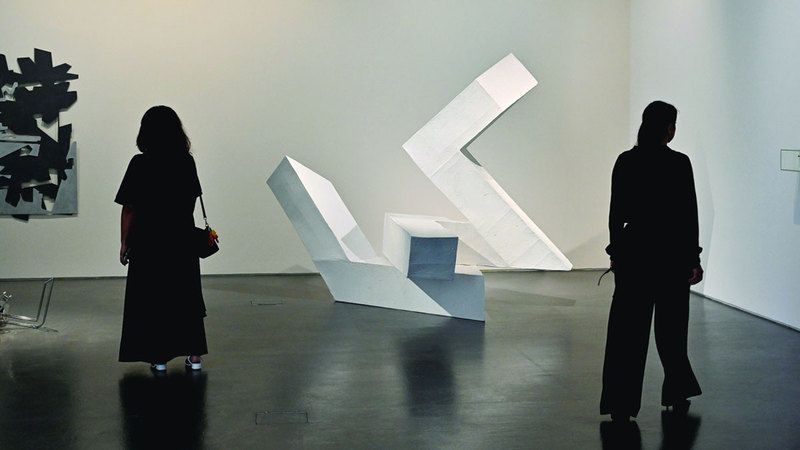 الامارات | 5 فنانات «على موعد مع الزمن»